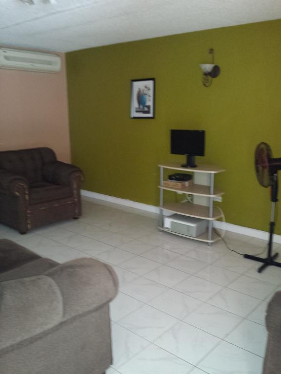 Impeccable Guest Rooms 2 Kingston Room photo