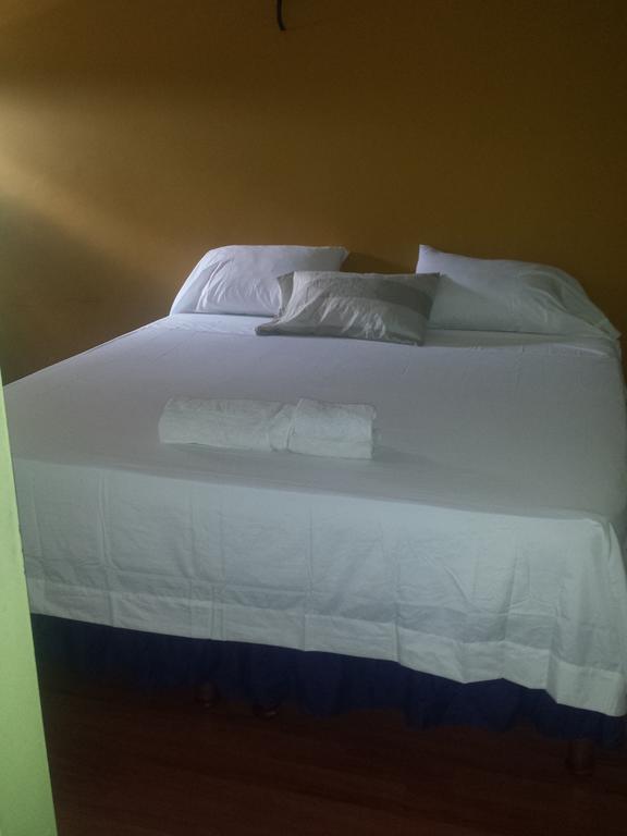 Impeccable Guest Rooms 2 Kingston Room photo